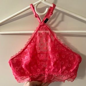 NWT - Victoria Secret Pink Bralette - Size Small